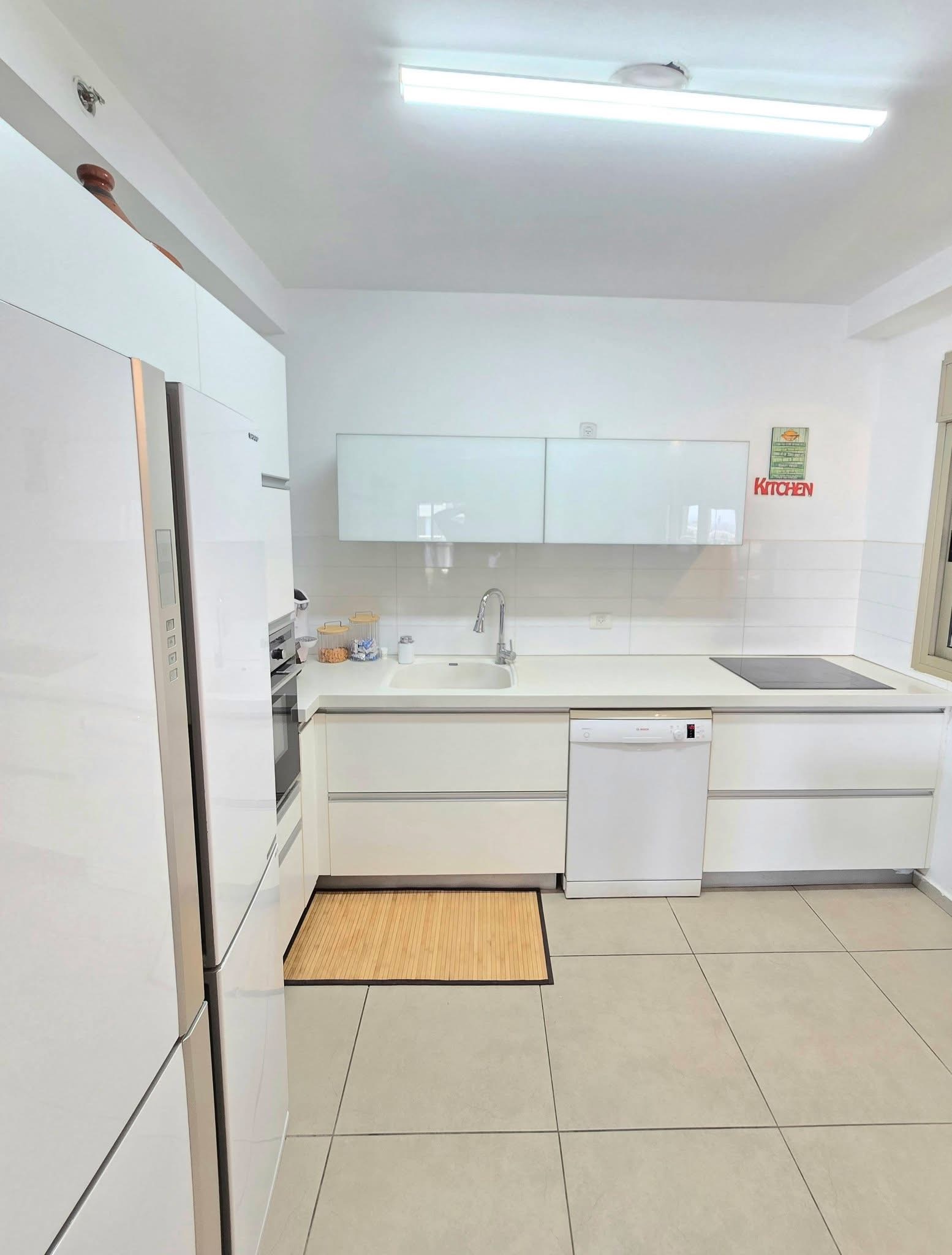 דירת 4.5 חדרים למכירה בפרויקט הגנים התלויים, יהוד